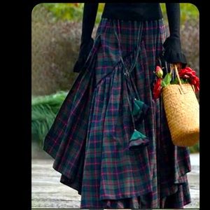 Plaid multi layer ruffled statement skirt!